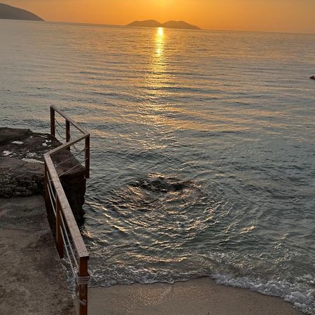 Hotel Kristera Vlora Kültér fotó