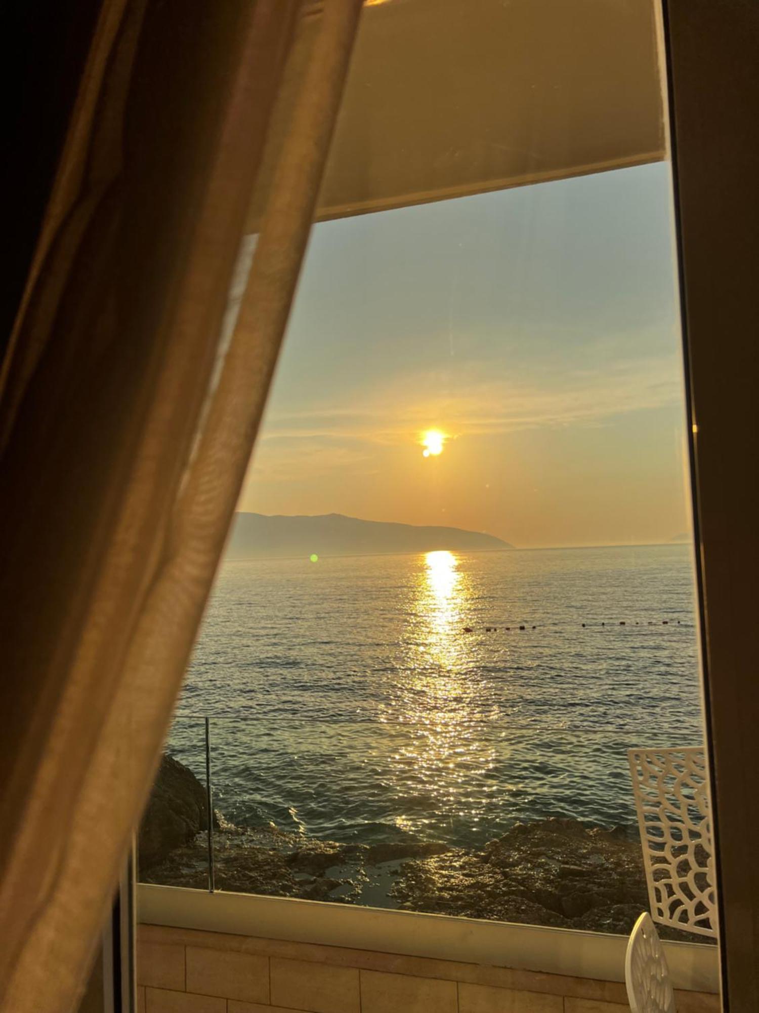 Hotel Kristera Vlora Kültér fotó