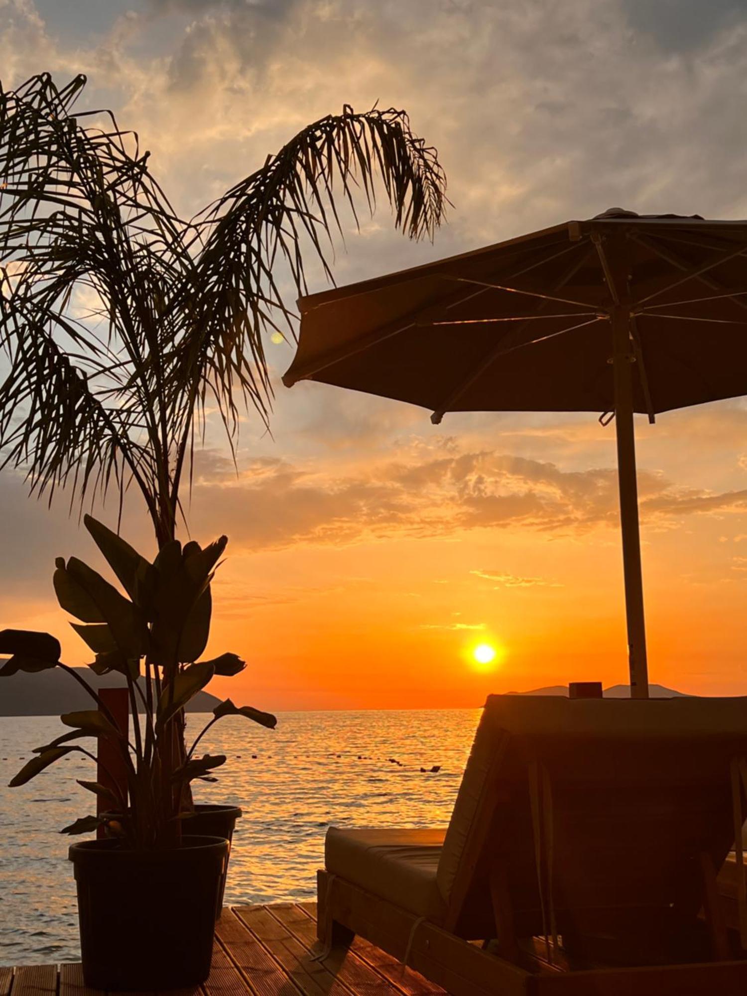 Hotel Kristera Vlora Kültér fotó